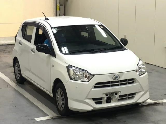 Daihatsu Mira e:S LA350S 2021